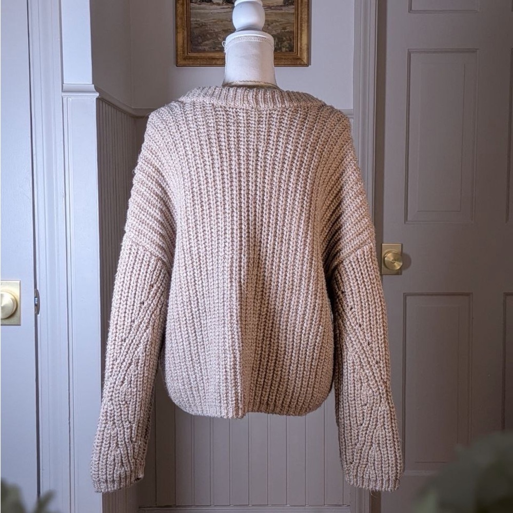 Aerie Oversized Chunky Knit Sweater Beige Tan Size L Cozy Crewneck - Picture 2 of 6
